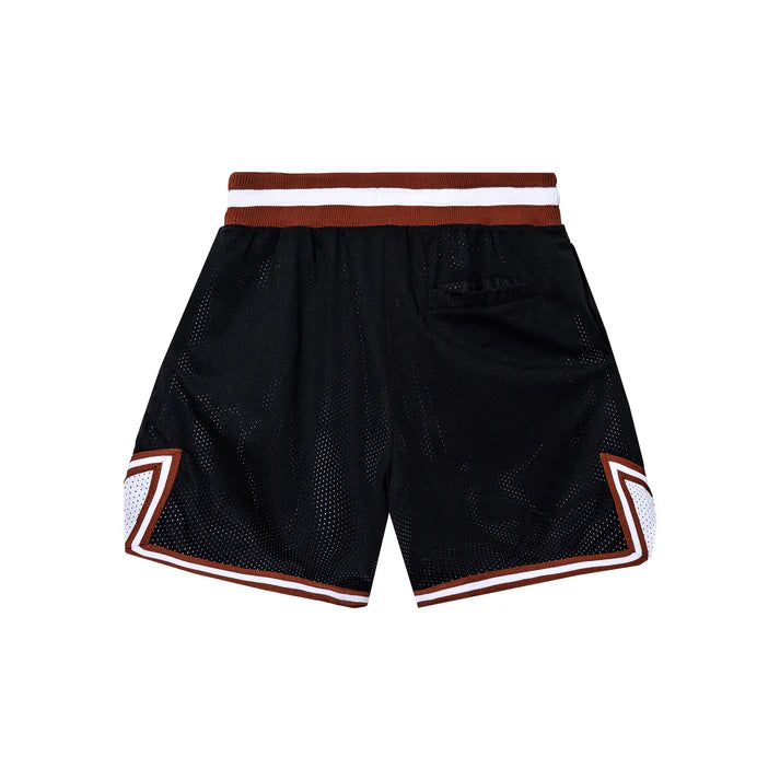 Market Bulldogs Mesh Shorts - Black